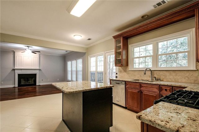 4395 Sugar Maple Drive NW, Acworth, GA 30101