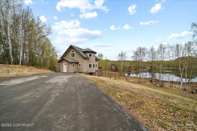 16669 W Galena Court, Big Lake, AK 99652