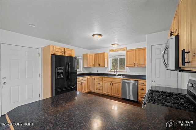 16669 W Galena Court, Big Lake, AK 99652