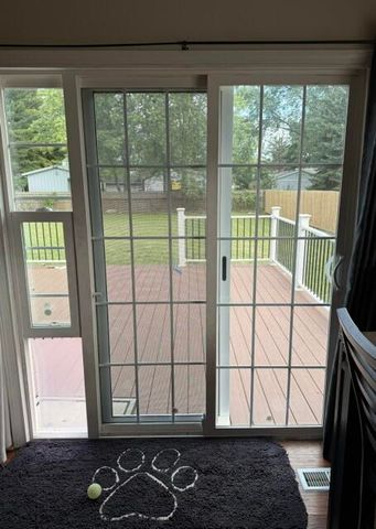 6098 Hedgerow Circle, Grand Blanc, MI 48439