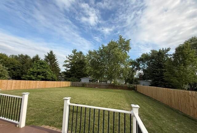 6098 Hedgerow Circle, Grand Blanc, MI 48439