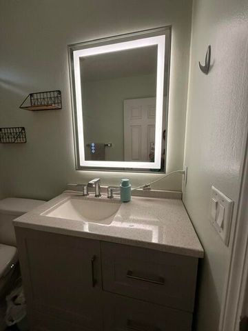 6098 Hedgerow Circle, Grand Blanc, MI 48439