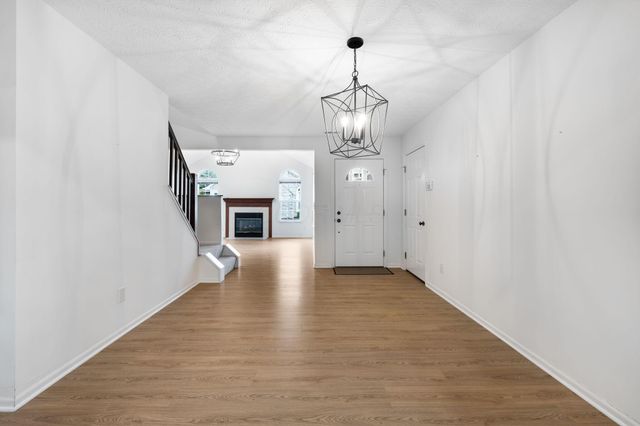 6259 Hampton Green Place, 8B, Dublin, OH 43016