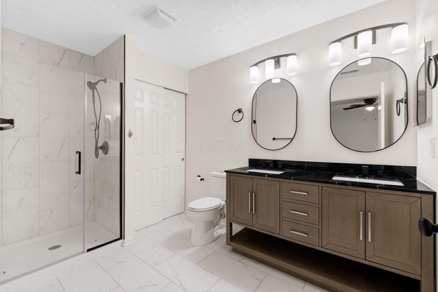 6259 Hampton Green Place, 8B, Dublin, OH 43016