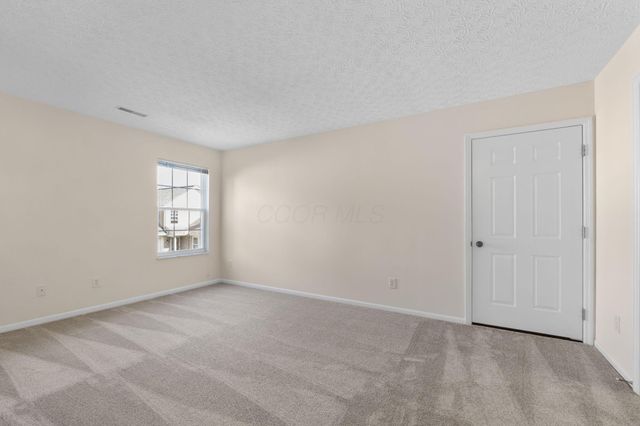 6259 Hampton Green Place, 8B, Dublin, OH 43016