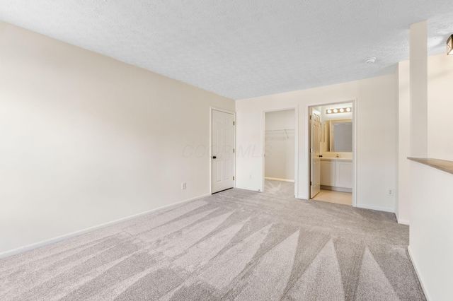 6259 Hampton Green Place, 8B, Dublin, OH 43016