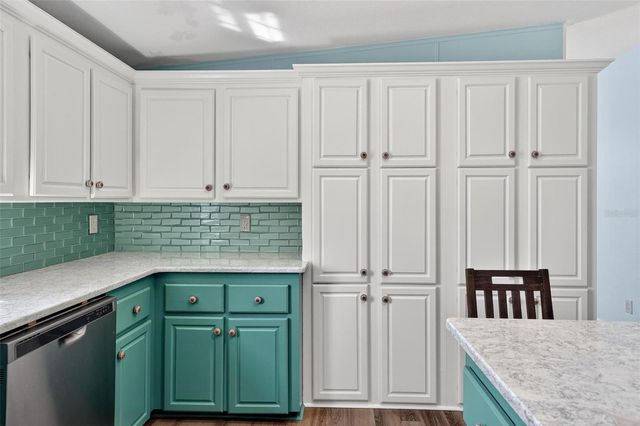 5353 NE 136TH PLACE, Oxford, FL 34484