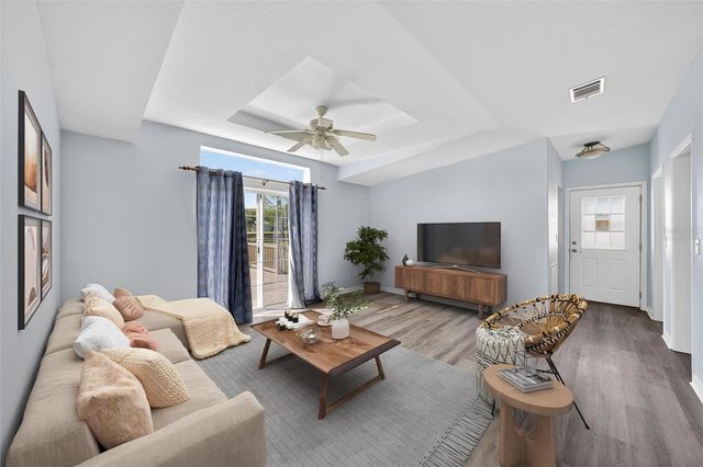 5353 NE 136TH PLACE, Oxford, FL 34484