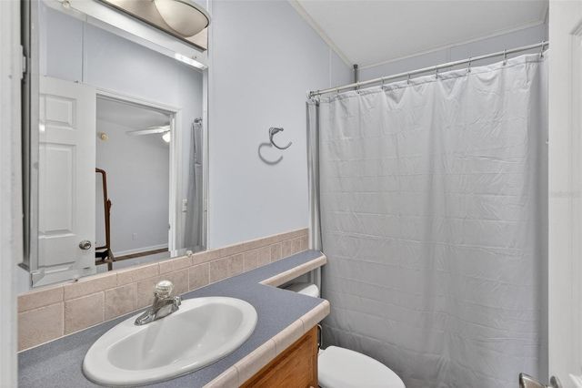 5353 NE 136TH PLACE, Oxford, FL 34484