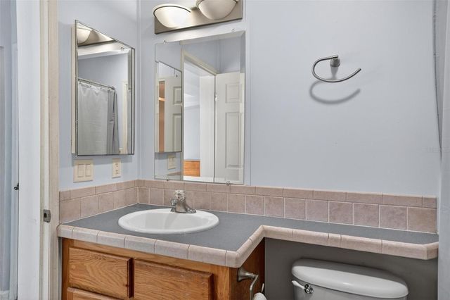 5353 NE 136TH PLACE, Oxford, FL 34484