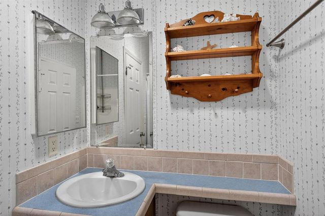 5353 NE 136TH PLACE, Oxford, FL 34484