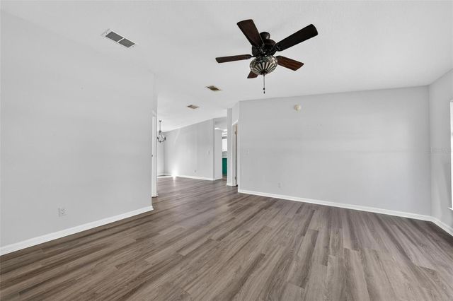 5353 NE 136TH PLACE, Oxford, FL 34484