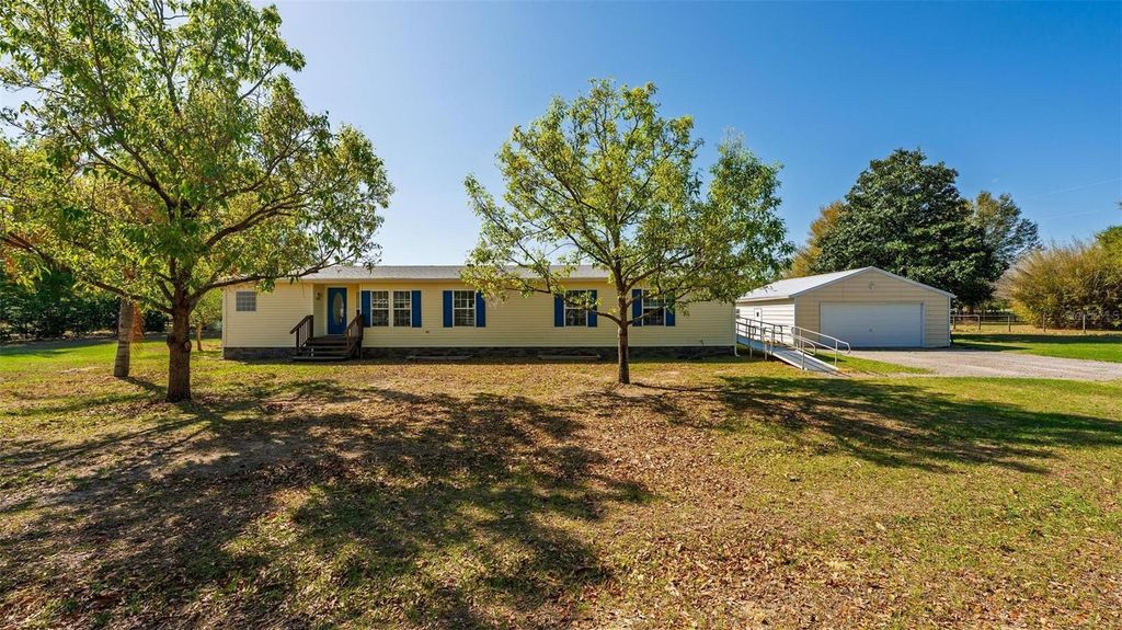 5353 NE 136TH PLACE, Oxford, FL 34484