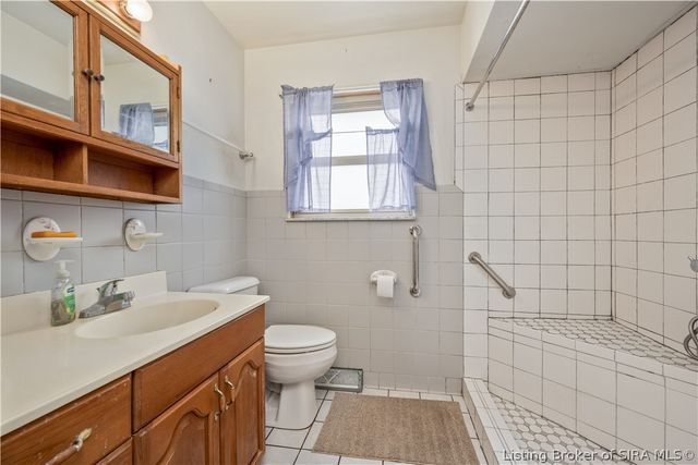 652 Florida Drive, Sellersburg, IN 47172