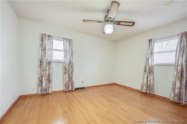 652 Florida Drive, Sellersburg, IN 47172