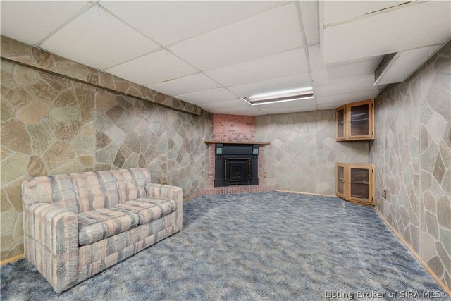 652 Florida Drive, Sellersburg, IN 47172