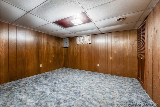 652 Florida Drive, Sellersburg, IN 47172