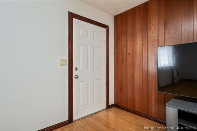 652 Florida Drive, Sellersburg, IN 47172