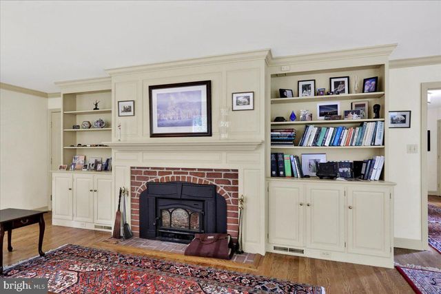 154 DEER HILL RD, Reading, PA 19607