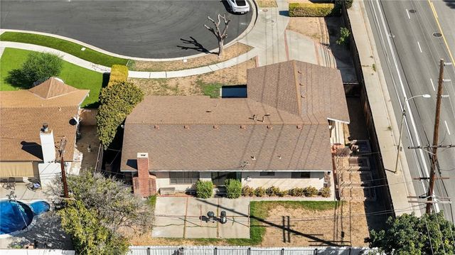 9501 Lubao Avenue, Chatsworth, CA 91311