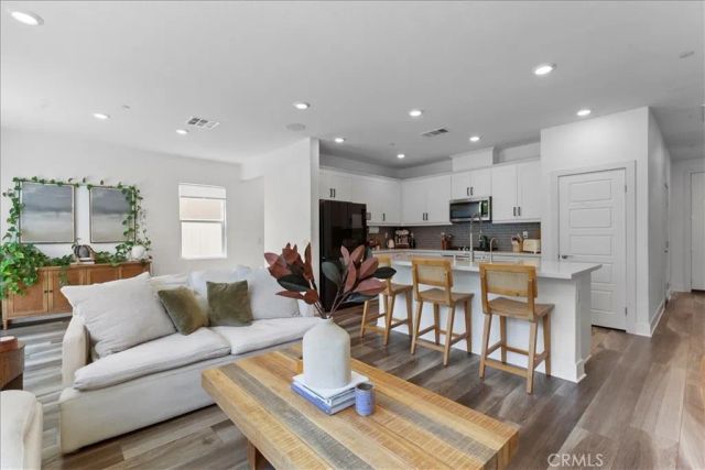 21021 Bison Mesa, Riverside, CA 92507