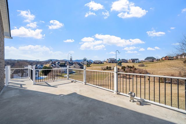 45 Fairway CT, Daleville, VA 24083