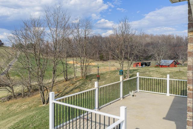 45 Fairway CT, Daleville, VA 24083