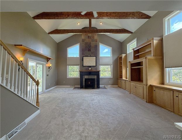 7422 Back Creek Road, Boston, NY 14075