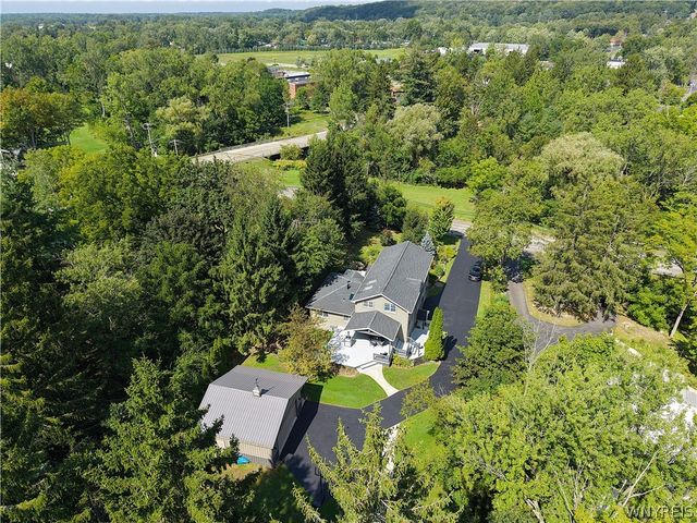 7422 Back Creek Road, Boston, NY 14075