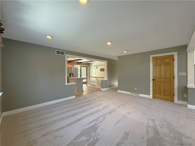 7422 Back Creek Road, Boston, NY 14075