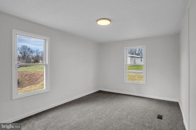 79 ALANA, York, PA 17402