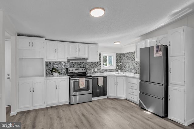 79 ALANA, York, PA 17402