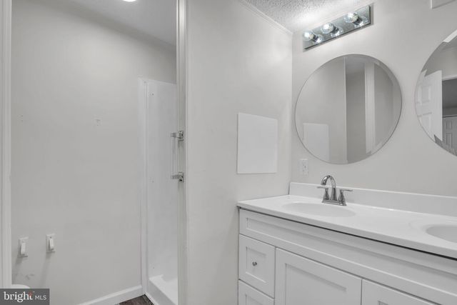 79 ALANA, York, PA 17402