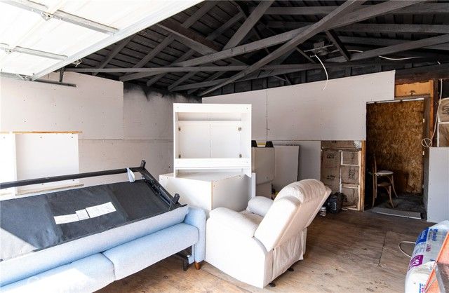 1241 W 89th st, Los Angeles, CA 90044