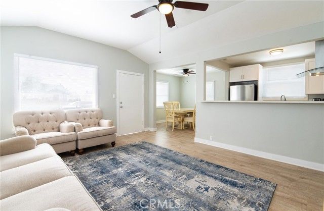 1241 W 89th st, Los Angeles, CA 90044