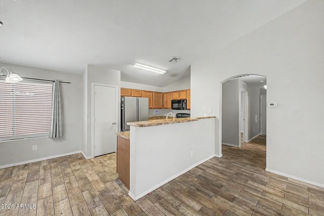 23866 W HUNTINGTON Drive, Buckeye, AZ 85326