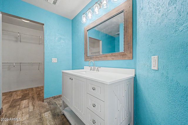 23866 W HUNTINGTON Drive, Buckeye, AZ 85326
