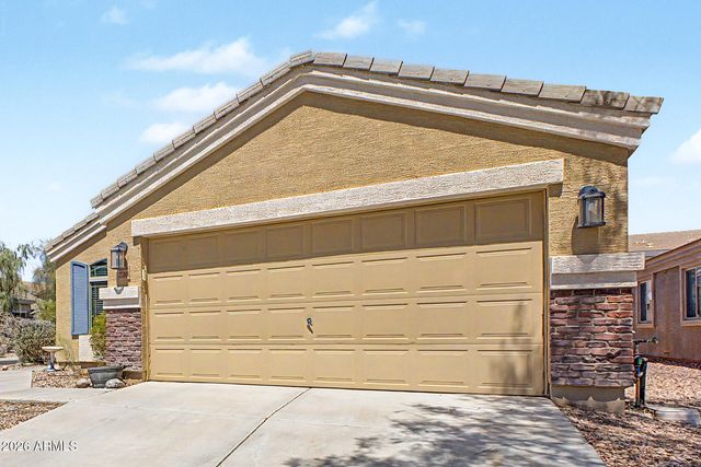 23866 W HUNTINGTON Drive, Buckeye, AZ 85326