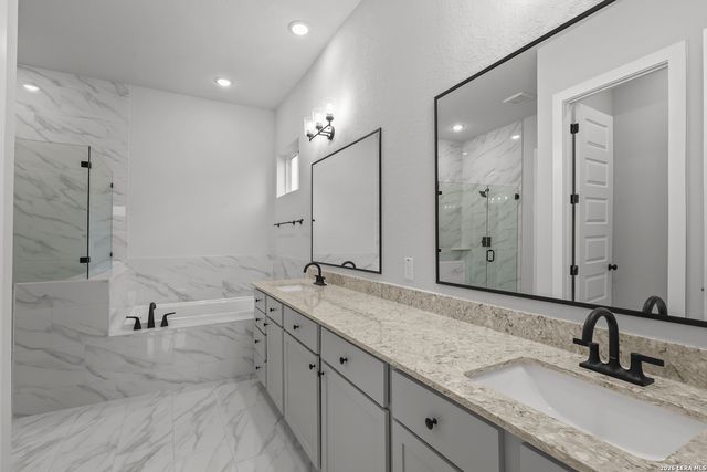 4619 HUTCHINSON WAY, Schertz, TX 78108
