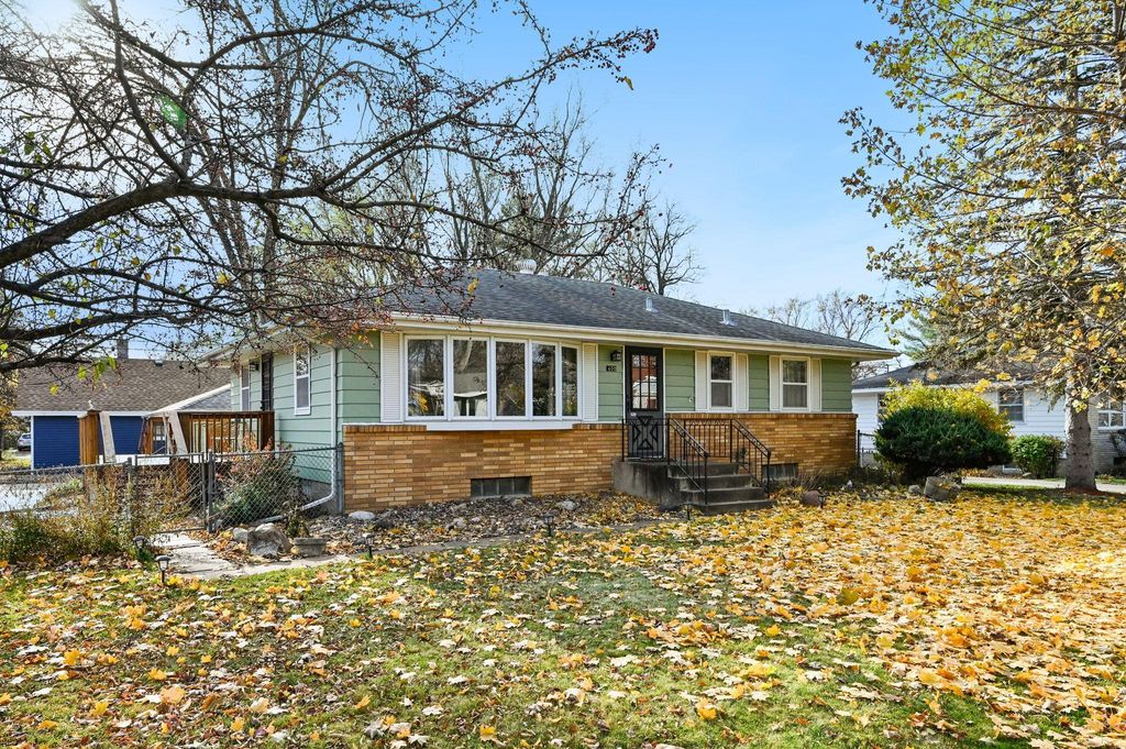 600 Kimball Street NE, Fridley, MN 55432