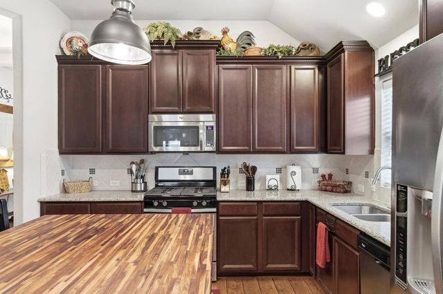 3905 Prine Lane, Deer Park, TX 77536