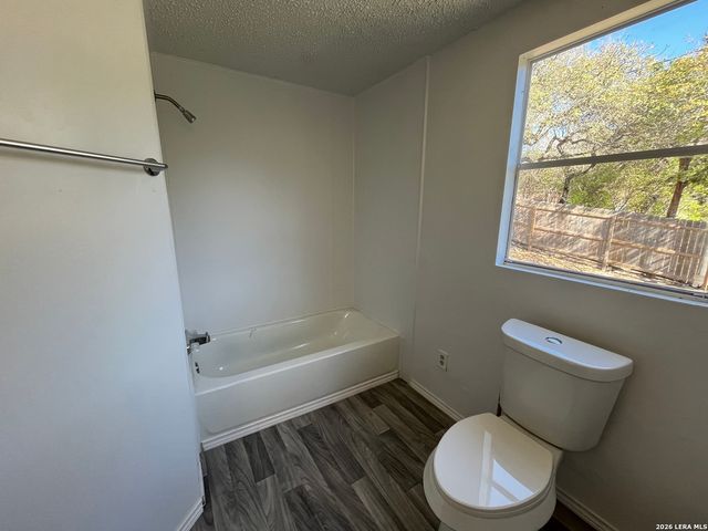 5037 Chimney Rock, Canyon Lake, TX 78133