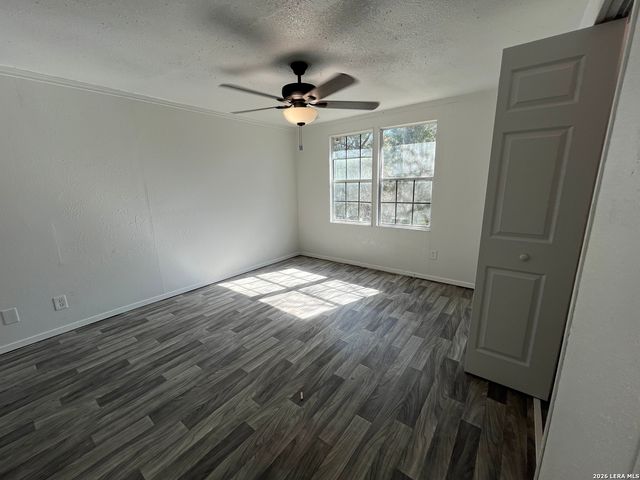 5037 Chimney Rock, Canyon Lake, TX 78133