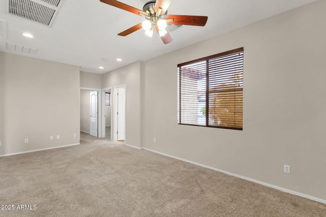 988 E REDONDO Drive, Gilbert, AZ 85296