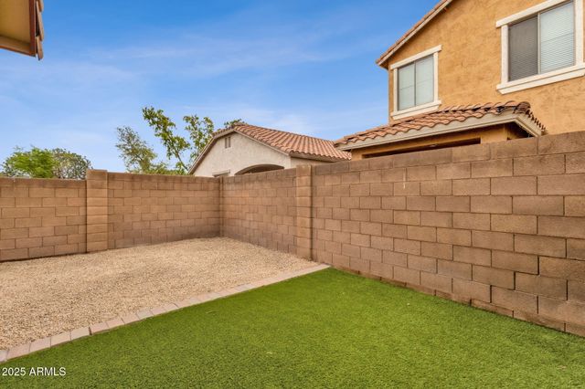 988 E REDONDO Drive, Gilbert, AZ 85296