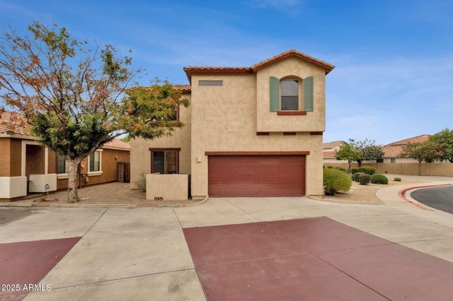 988 E REDONDO Drive, Gilbert, AZ 85296