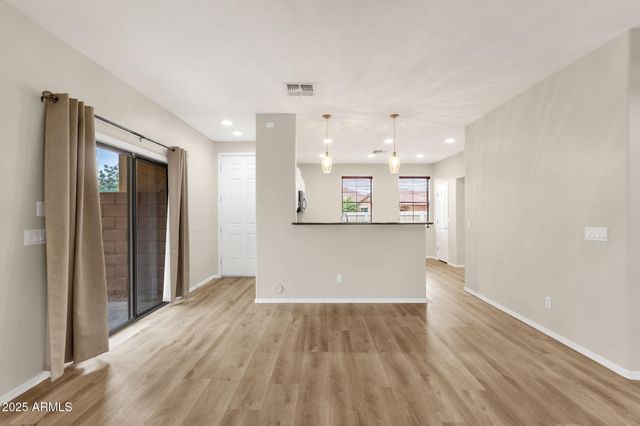 988 E REDONDO Drive, Gilbert, AZ 85296