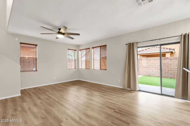 988 E REDONDO Drive, Gilbert, AZ 85296