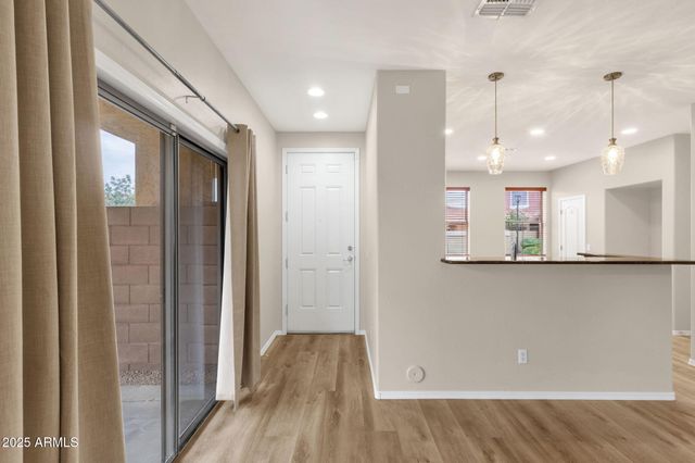 988 E REDONDO Drive, Gilbert, AZ 85296