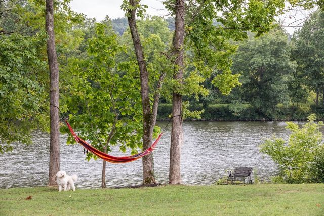 1014 Lakeview Cir, Ashland City, TN 37015
